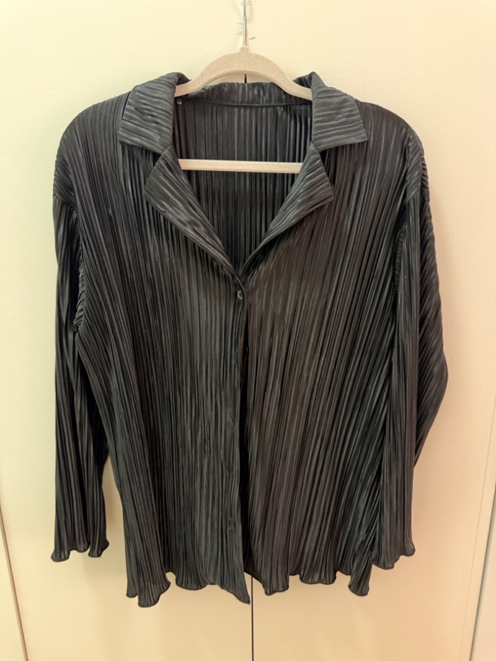 Pleated Button-Up Set in Shimmery Black